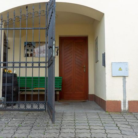 Chalupa - Sklep Starovice Exterior foto